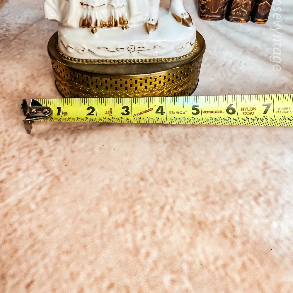 Porcelain Courting Couple Lamp